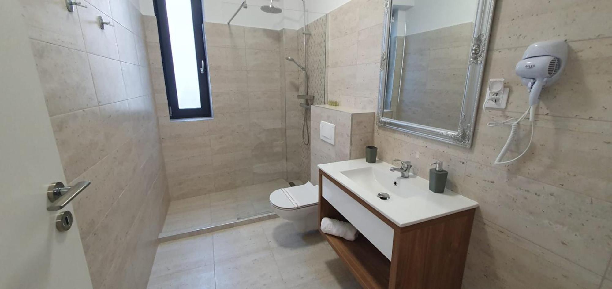 Cinque Stelle Hotel Apartments Cluj-Napoca Eksteriør billede